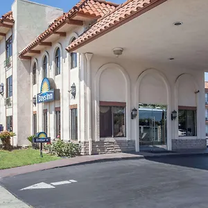 Hotel Days By Wyndham Near The Park